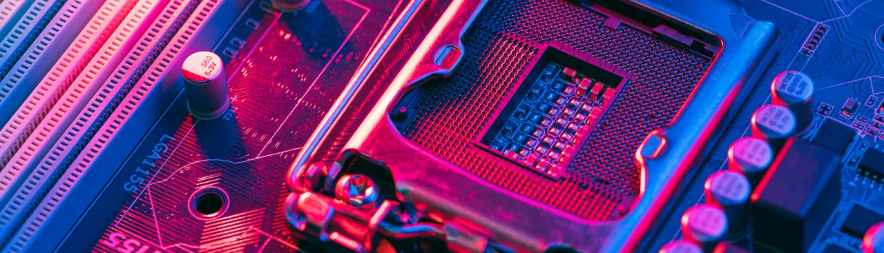 Computers & Gaming category banner